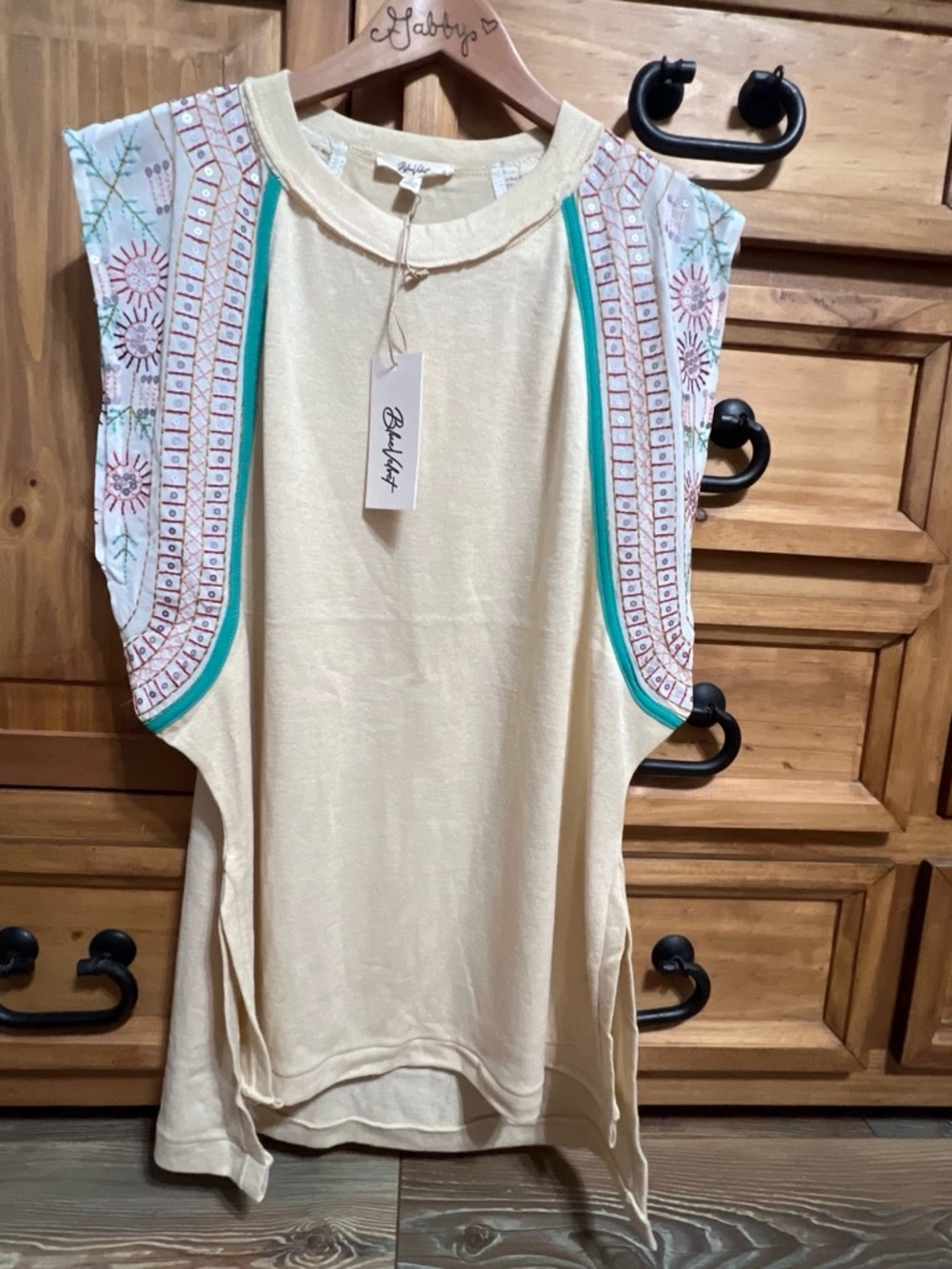 Blue Velvet Beaded Embroidered Cream Sleeveless Top
